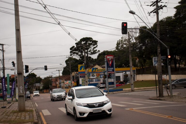 Radar em Semaforo no Abranches pode ser instalado em breve