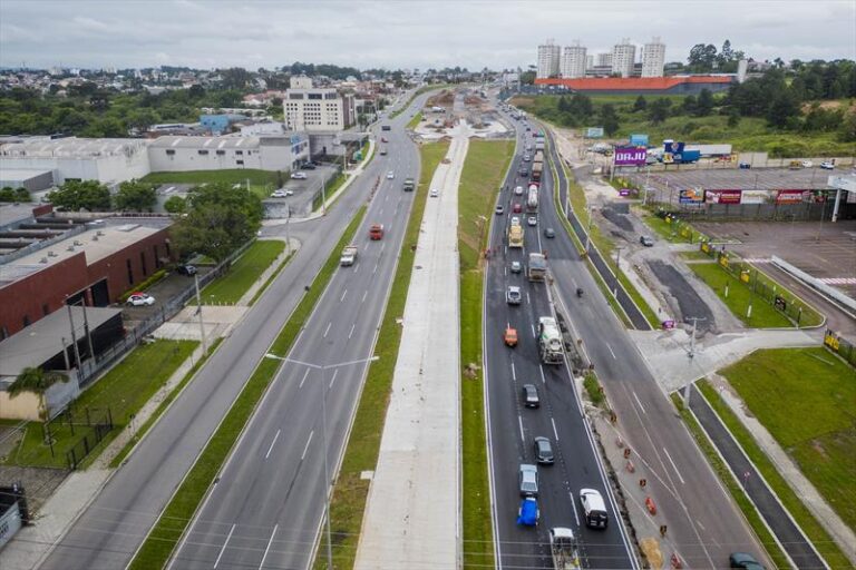 Prefeitura de Curitiba libera novo trecho da Linha Verde Norte na região do Bairro Alto