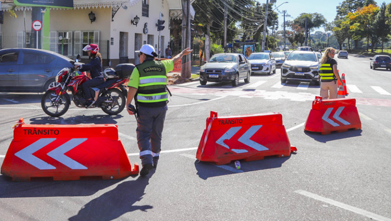 Procissão Motorizada de Sant’Ana e São Cristóvão altera o trânsito no Abranches neste domingo