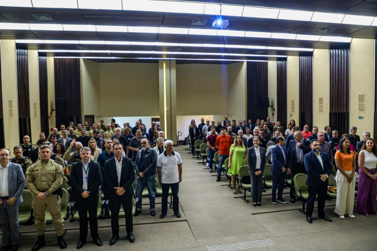 Encontro do Conseg em Curitiba reforça diálogo entre comunidade e forças de segurança