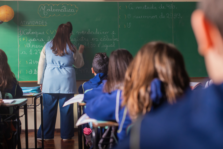 Cadastramento para novos estudantes de pré e 1º ano em Curitiba vai até 30 de outubro